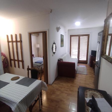 Apartment Mixa 베오그라드 외부 사진